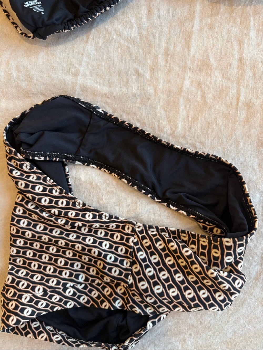 Monday Swimwear swim set - Picture 5 of 6